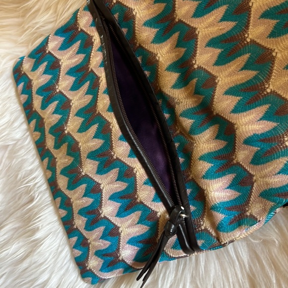 Missoni Zig Zag Clutch - Picture 4 of 6